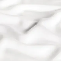 белый